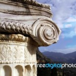 ΙΣΤΟΡΙΑ ΚΑΙ ΕΠΑΝΑΛΗΨΗ